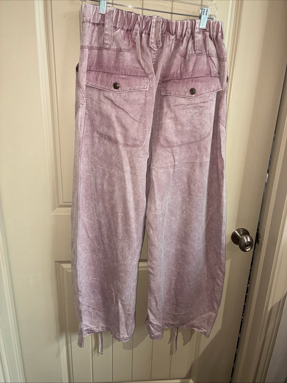 Blue Velvet Mauve Capri Pants - Picture 6 of 10